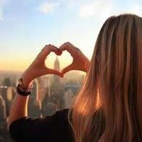 الصورة الرمزية عطر الزهور