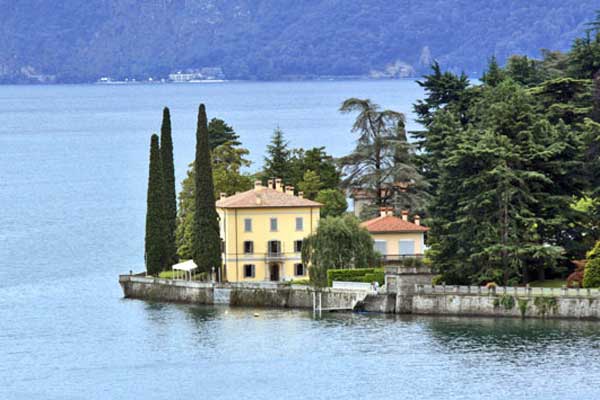 بحيرة كومو .  45037.villa_la_corte_limonta_lake_como