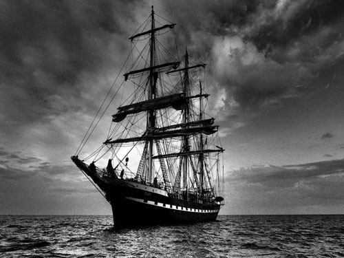 ابيض واسود - صفحة 69 59966.13.sailing-wallpaper