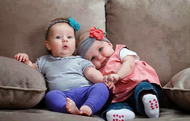 زينة الحياة الدنيا .. - صفحة 66 49001.so-charming-cute-chubby-baby-couple