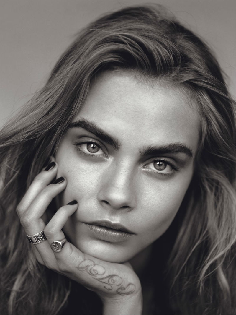 ابيض واسود - صفحة 87 49001.cara-delevingne-by-alasdair-mclellan-for-vogue-uk-