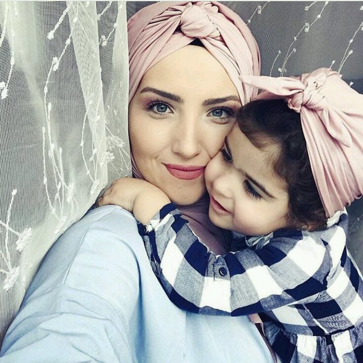 صور رمزيات الام وبنتها ، ام وطفلتها ، تناسق ملابس - منتديات درر العراق